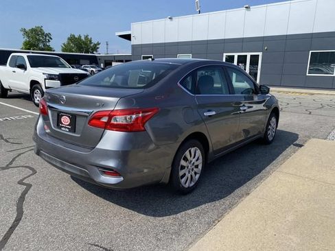 Used 2016 Nissan Sentra SV w/ Driver's Assist Package FWD image 7