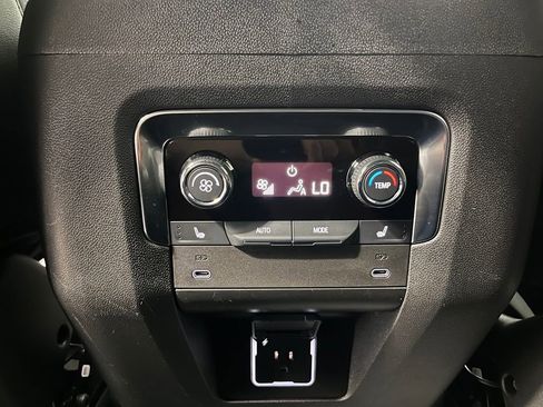 Used 2025 Chevrolet Tahoe RST w/ Comfort Package AWD/4WD image 15
