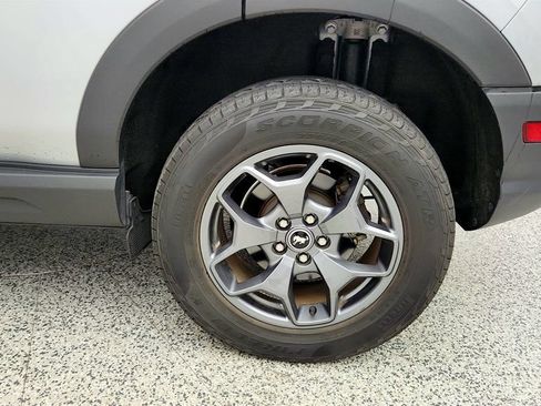 Used 2022 Ford Bronco Sport Badlands AWD/4WD image 9