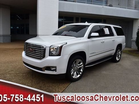Used 2020 GMC Yukon XL SLT w/ Premium Edition image 5