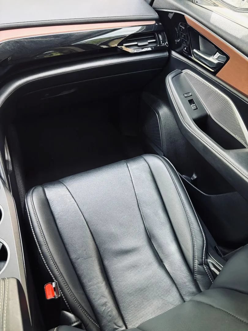 Used 2022 Acura MDX w/ Technology Package FWD image 8