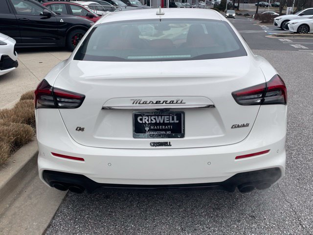 Used 2023 Maserati Ghibli Modena Q4 AWD/4WD image 6
