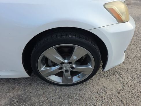 Used 2010 Lexus IS 250C image 12