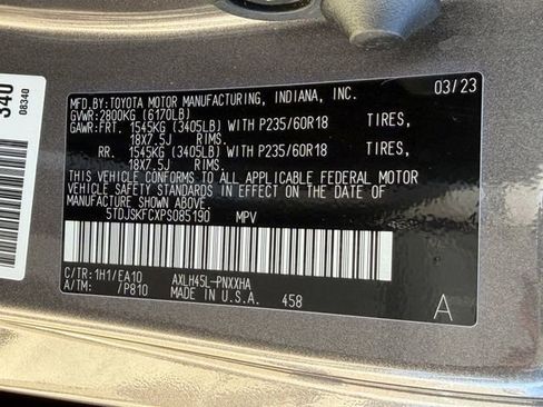 Certified 2023 Toyota Sienna XLE w/ XLE Plus Package image 36