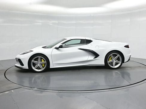Used 2023 Chevrolet Corvette Stingray Preferred Cpe w/ Z51 Performance Package RWD image 21