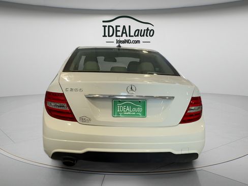 Used 2012 Mercedes-Benz C 250 Sedan image 5