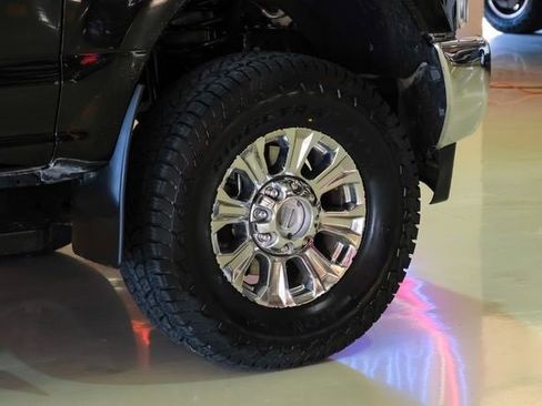 Used 2017 Ford F350 Lariat image 49