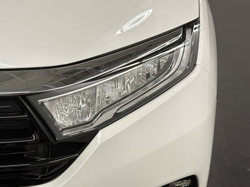 Certified 2023 Honda Odyssey Elite image 11