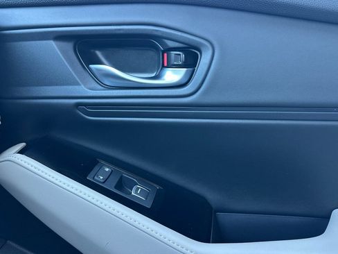 Used 2025 Honda Accord Touring image 18