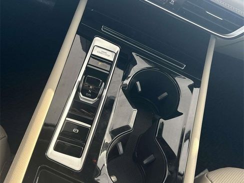 New 2026 Volkswagen Atlas SE image 25