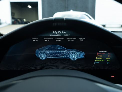 Used 2025 Ferrari Roma Spider image 12