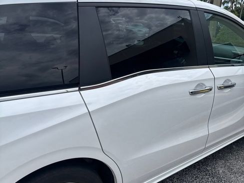 Used 2023 Honda Odyssey Touring image 8