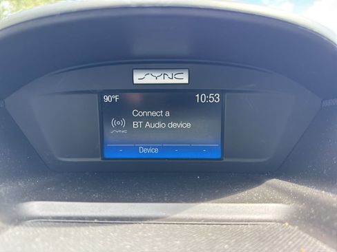 Used 2017 Ford Escape SE w/ SE Sport Appearance Package FWD image 12