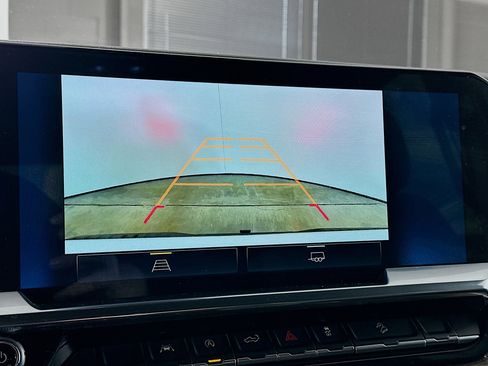 Used 2024 Chevrolet Silverado 1500 LT Trail Boss w/ Protection Package image 23