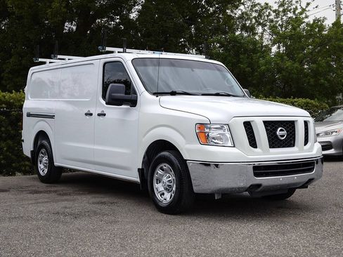 Used 2019 Nissan NV 2500 SV RWD image 4