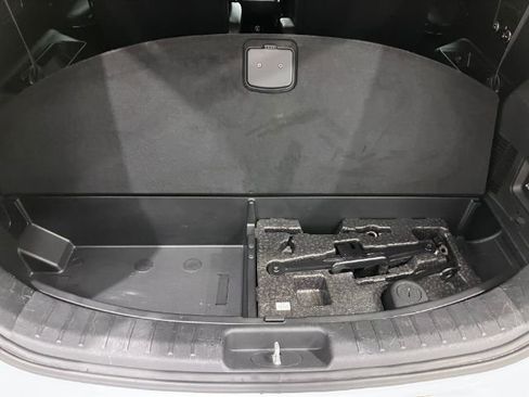 Used 2017 Hyundai Santa Fe Limited image 46