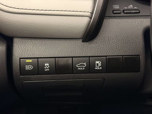 Used 2023 Toyota Camry SE AWD/4WD image 49