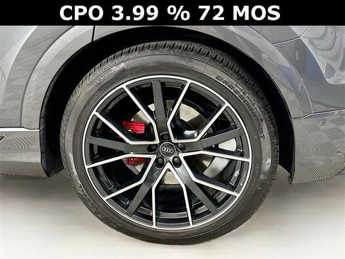 Used 2023 Audi Q8 Prestige w/ Prestige Package image 24