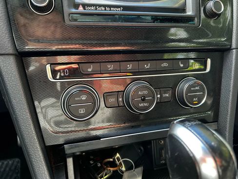 Used 2016 Volkswagen GTI Autobahn w/ Lighting Package (SEL) image 20