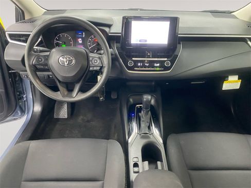 Used 2024 Toyota Corolla LE image 10