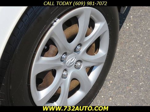 Used 2012 Hyundai Accent GLS FWD image 14