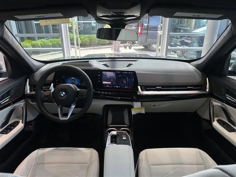 New 2026 BMW X1 xDrive28i w/ Technology Package image 15