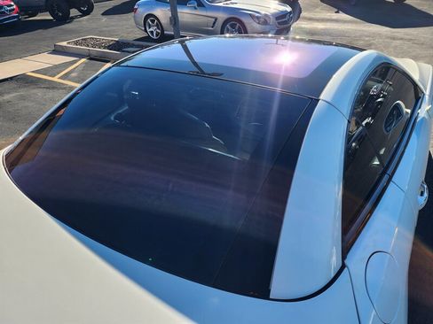 Used 2016 Mercedes-Benz SL 550 w/ Driver Assistance Package image 18