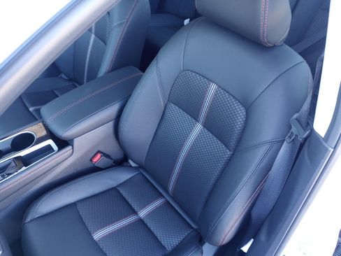 New 2025 Nissan Altima 2.5 SR image 9