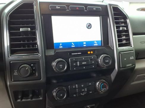 Used 2022 Ford F350 XLT w/ XLT Value Package image 22