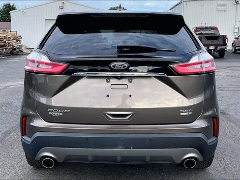 Used 2019 Ford Edge SEL w/ Equipment Group 201A AWD/4WD image 8