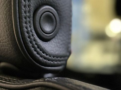 Used 2022 GMC Yukon Denali w/ Denali Ultimate Package image 76