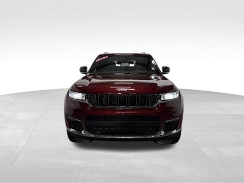 New 2025 Jeep Grand Cherokee L Limited image 3