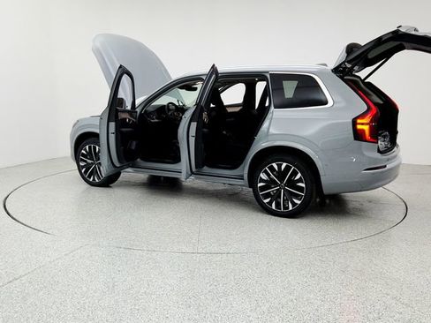 New 2026 Volvo XC90 T8 Plus image 12