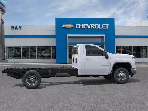 New 2026 Chevrolet Silverado 3500 W/T w/ WT Convenience Package AWD/4WD image 37