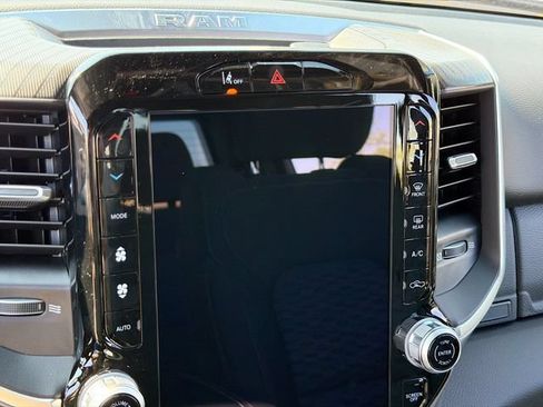 New 2026 RAM 1500 Big Horn AWD/4WD image 15