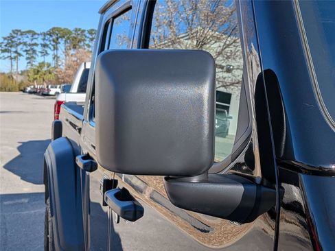 New 2026 Jeep Gladiator Sport AWD/4WD image 11