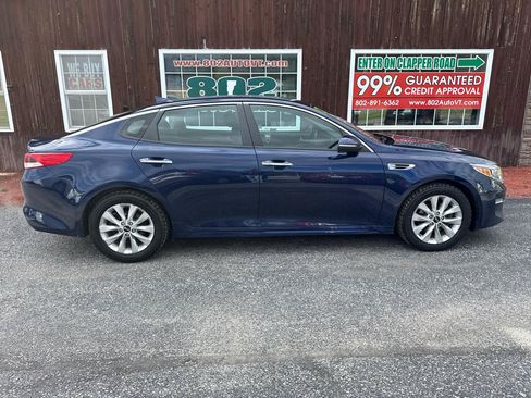 Used 2017 Kia Optima LX FWD image 8