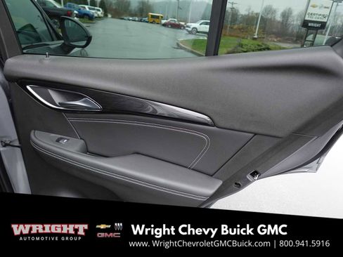 Used 2021 Buick Envision Essence w/ Technology Package I image 23