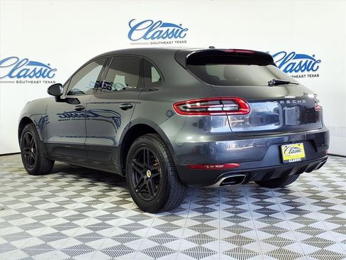 Used 2017 Porsche Macan image 2