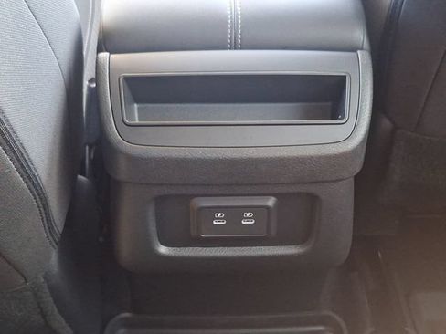 Certified 2026 Nissan Pathfinder SV AWD/4WD image 31