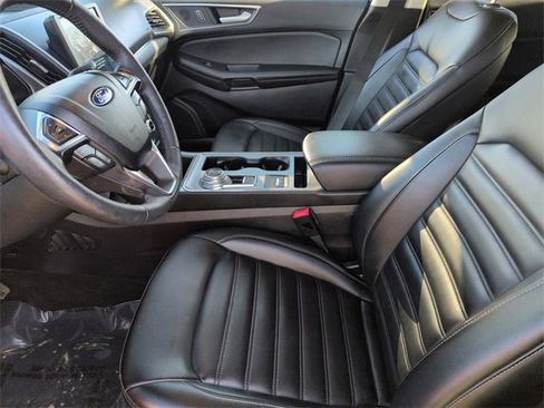 Used 2022 Ford Edge SEL w/ Convenience Package image 12
