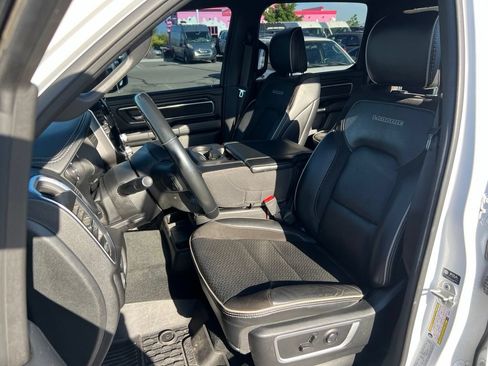 Used 2023 RAM 1500 Laramie AWD/4WD image 19