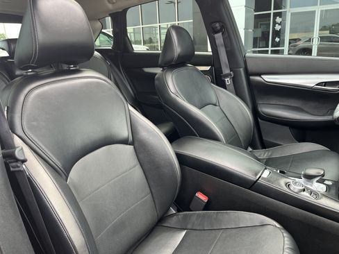 Used 2022 INFINITI QX50 Essential FWD image 22