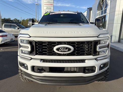 Used 2025 Ford F450 Lariat image 8