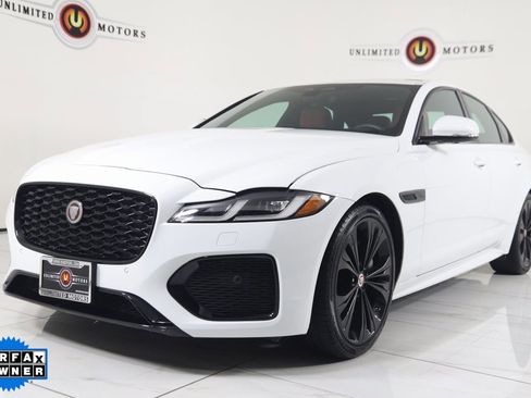 Used 2023 Jaguar XF R-Dynamic SE image 5
