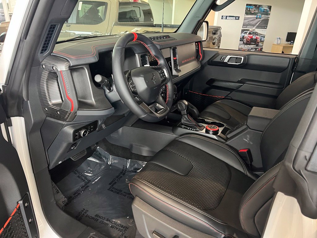 New 2026 Ford Bronco Raptor w/ Interior Carbon Fiber Pack AWD/4WD image 13