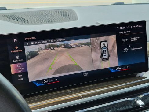 Used 2023 BMW X7 xDrive40i AWD/4WD image 19