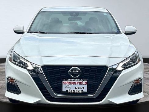 Used 2022 Nissan Altima 2.5 SV FWD image 2
