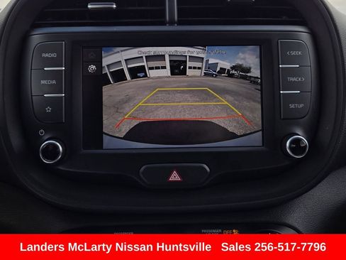 Used 2024 Kia Soul LX w/ Option Group 015 FWD image 19