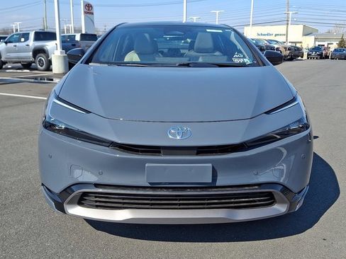 New 2026 Toyota Prius XLE image 2